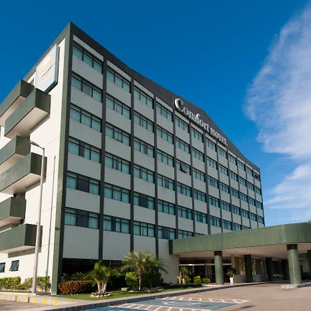 Comfort Hotel Manaus Bagian luar foto