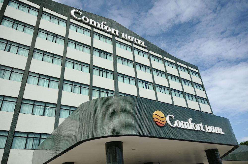 Comfort Hotel Manaus Bagian luar foto