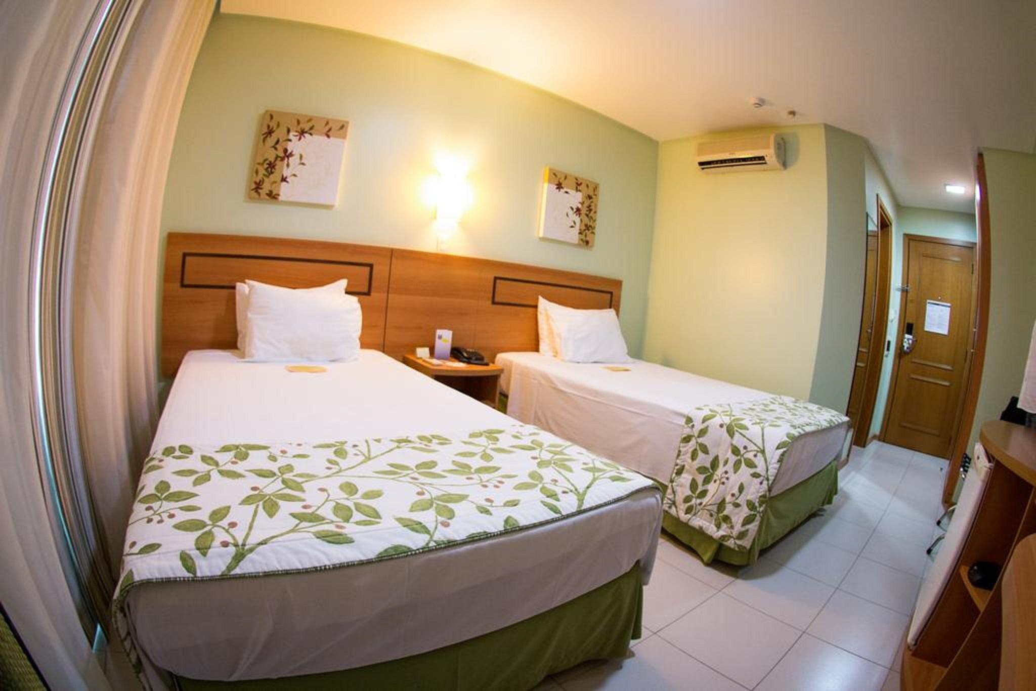 Comfort Hotel Manaus Bagian luar foto