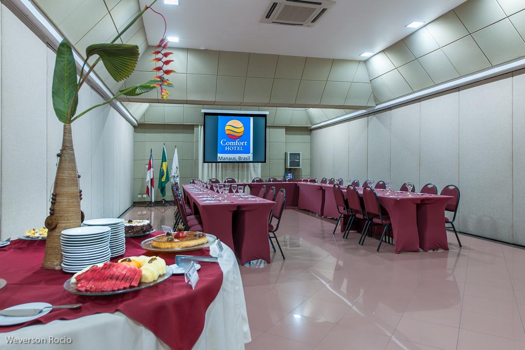 Comfort Hotel Manaus Bagian luar foto