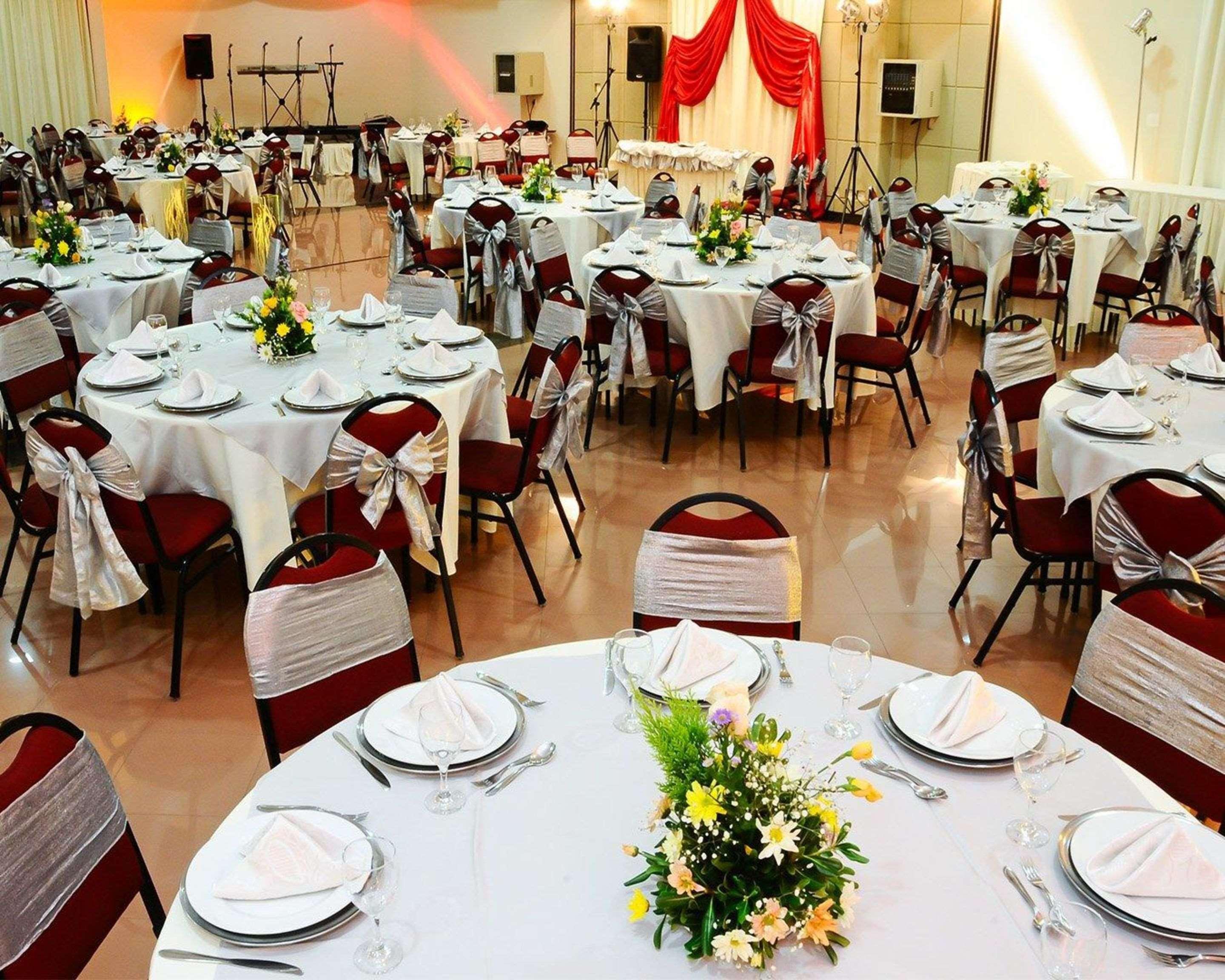 Comfort Hotel Manaus Bagian luar foto